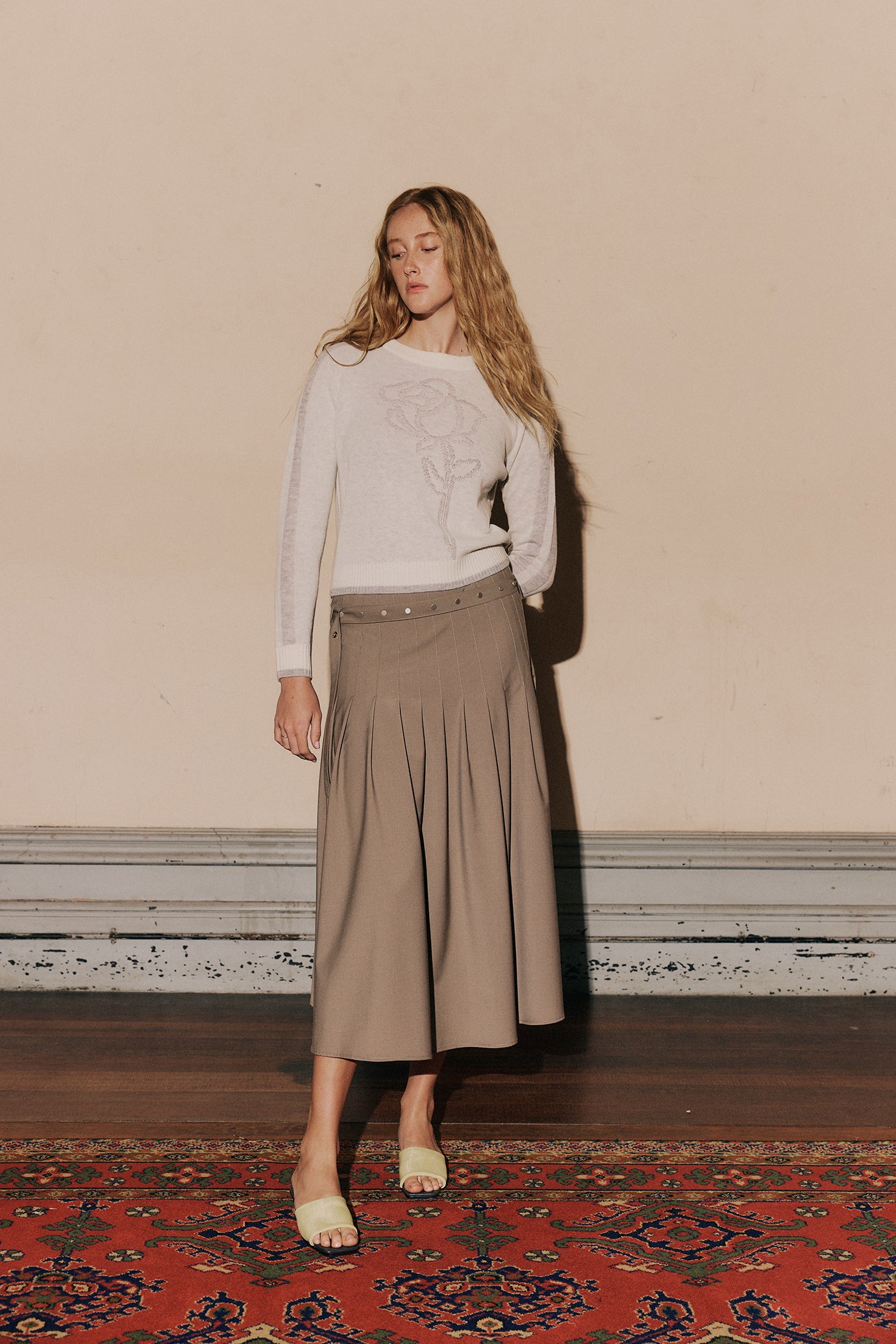 Noor Rose Knit - Snow