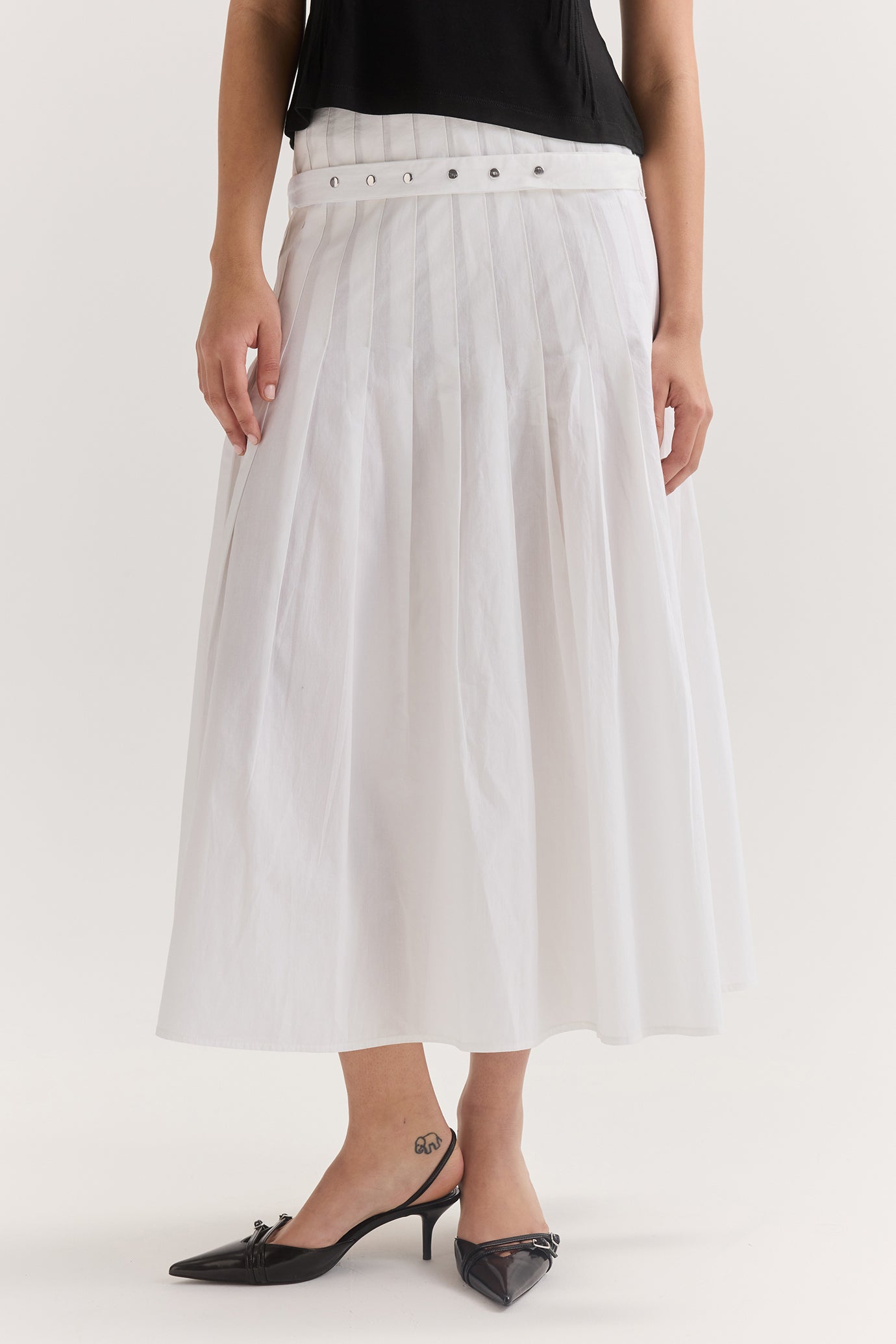 Greta Pleat Skirt - White