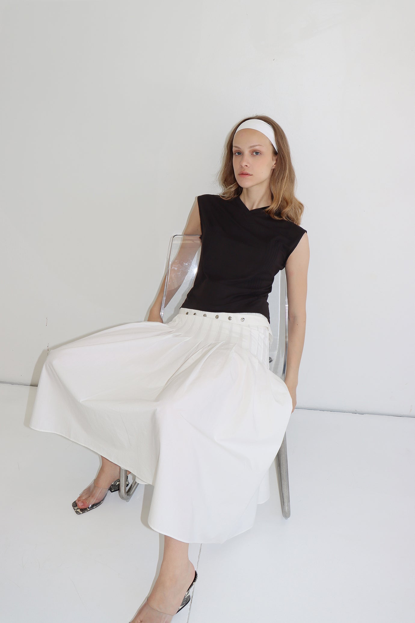 Greta Pleat Skirt - White