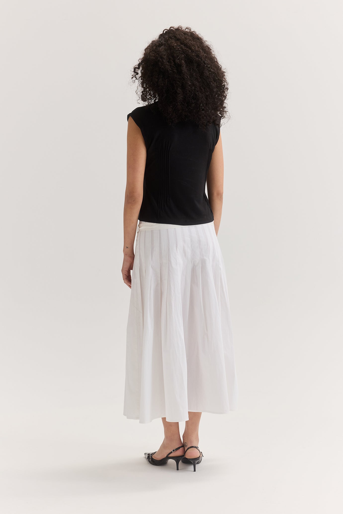 Greta Pleat Skirt - White